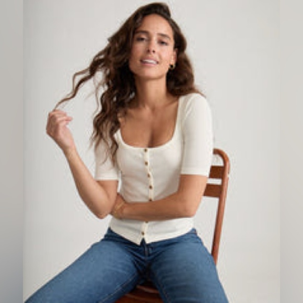 NWT half sleeve button through top